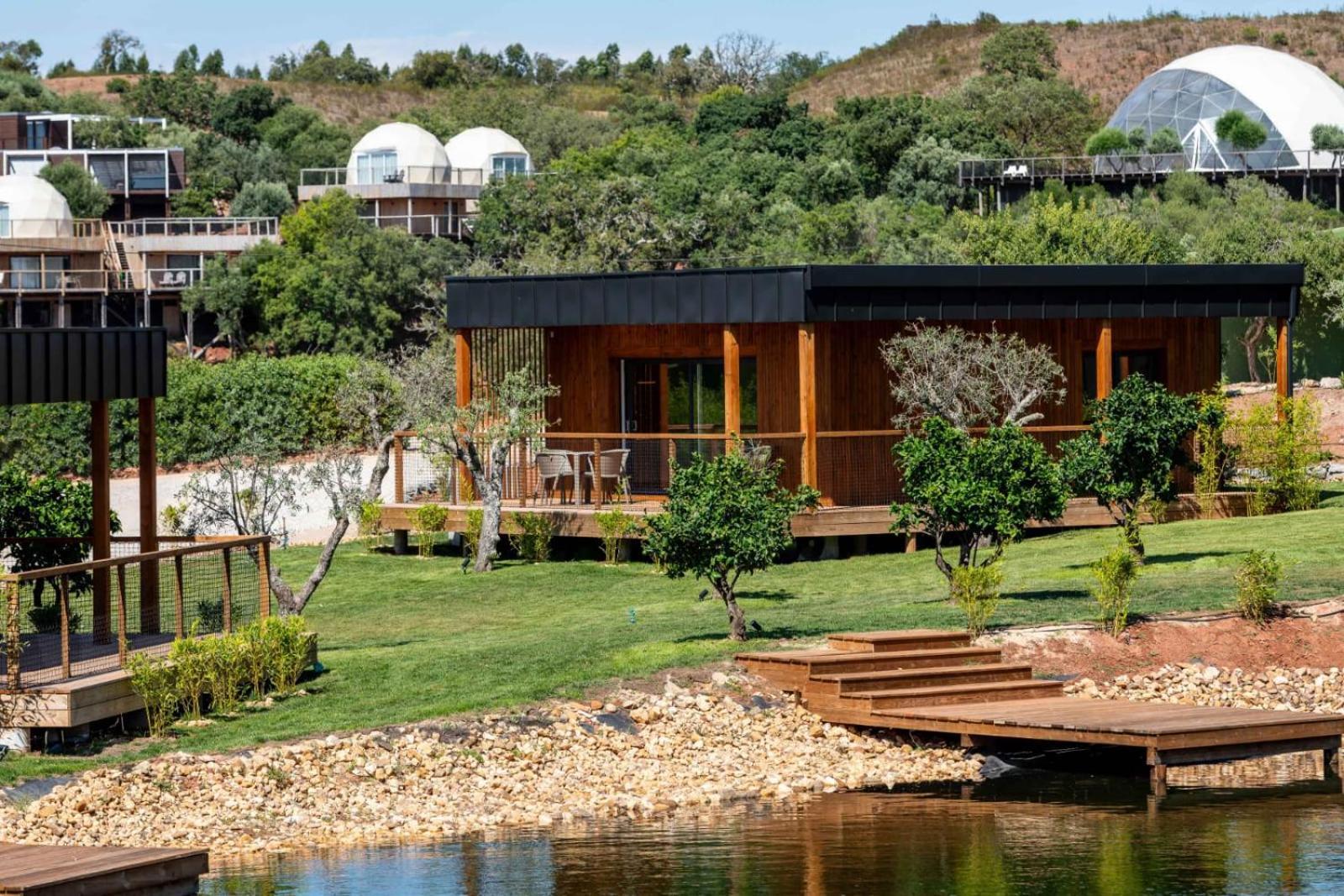 Reserva Alecrim Ecosuite & Glamping Santiago do Cacem Luaran gambar